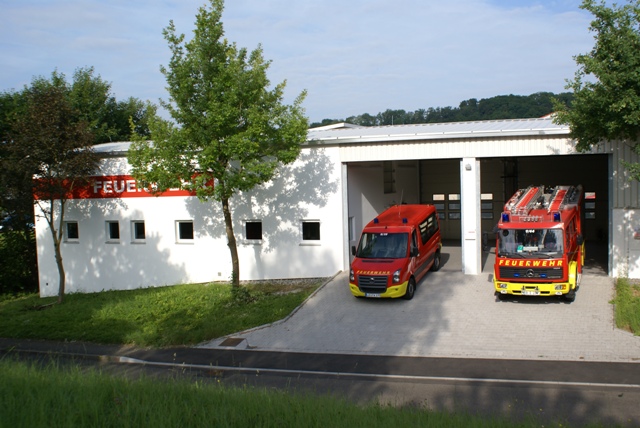Außenansicht Gebäude der Feuerwehr Ludwigsburg, Abteilung Poppenweiler