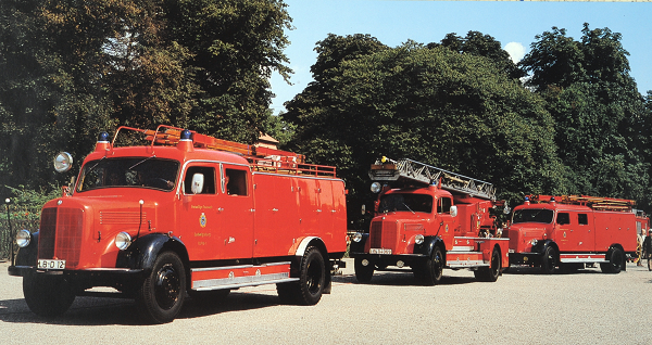Fahrzeuge vom historischen Löschzug der Feuerwehr Ludwigsburg